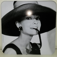  Audrey Hepburn alb-negru, 3