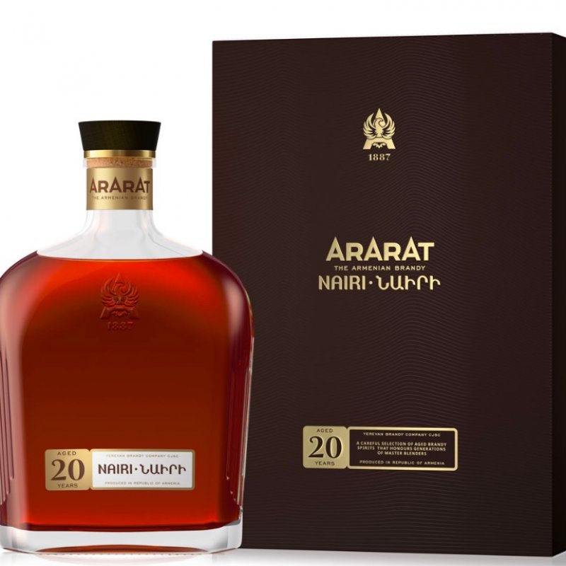  Brandy Ararat Nairi - 20 ani, 0.7 l 